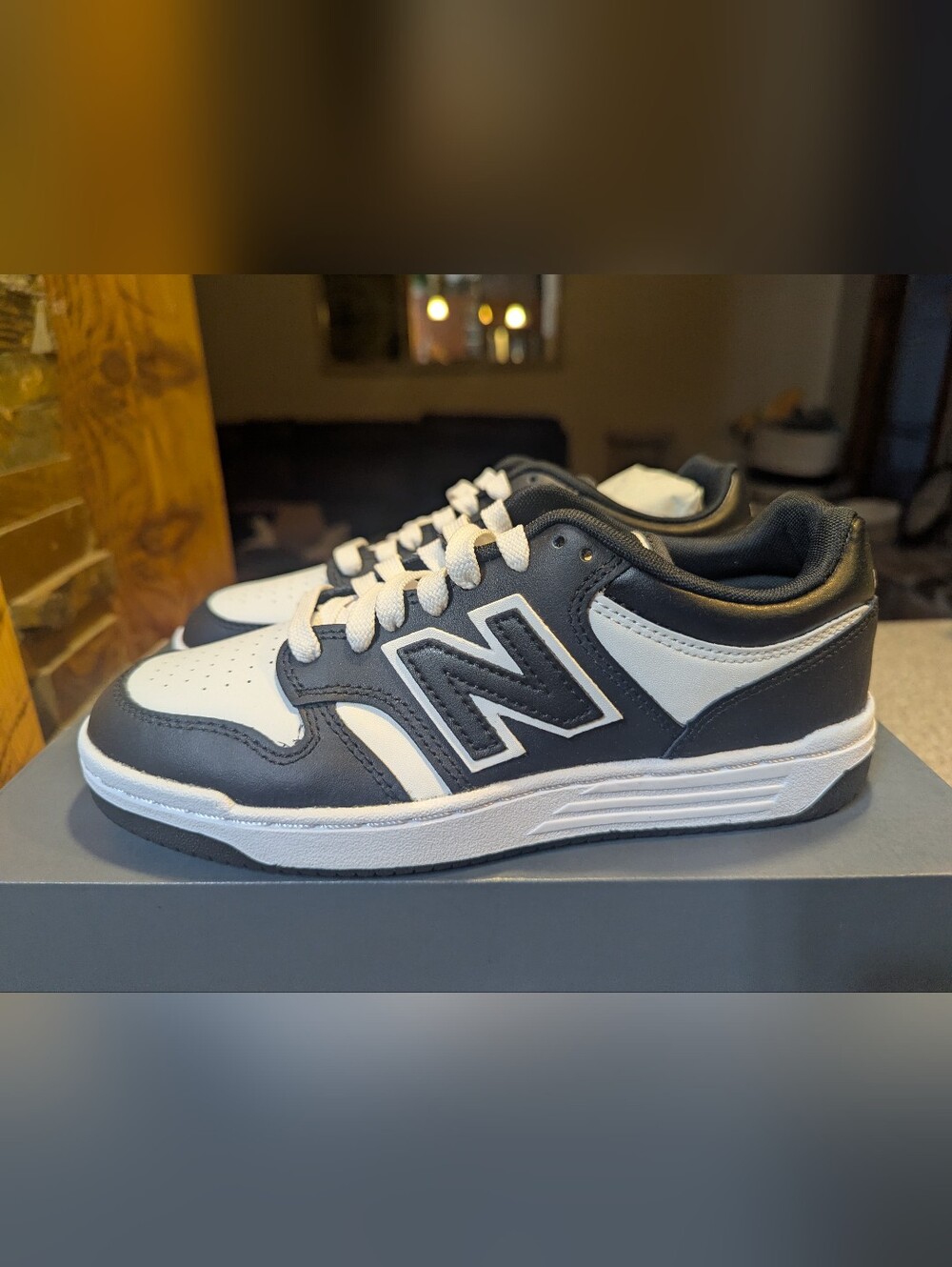 New Balance Kids 5.5 Black and White Low-Top Sneakers